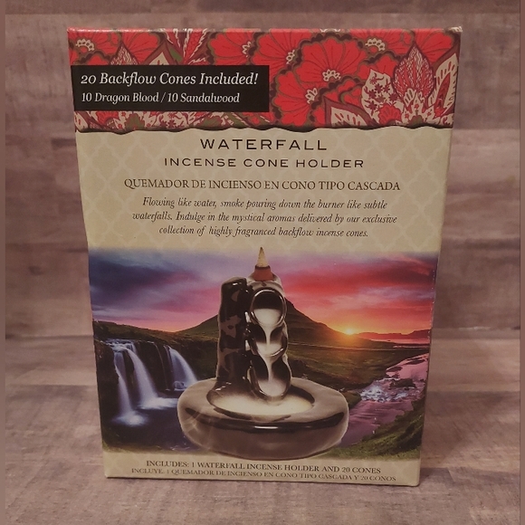 Waterfall Incense Cone Holder #2 Lot of 20 Incense Cones Dragonsblood Sandalwood - Picture 1 of 5